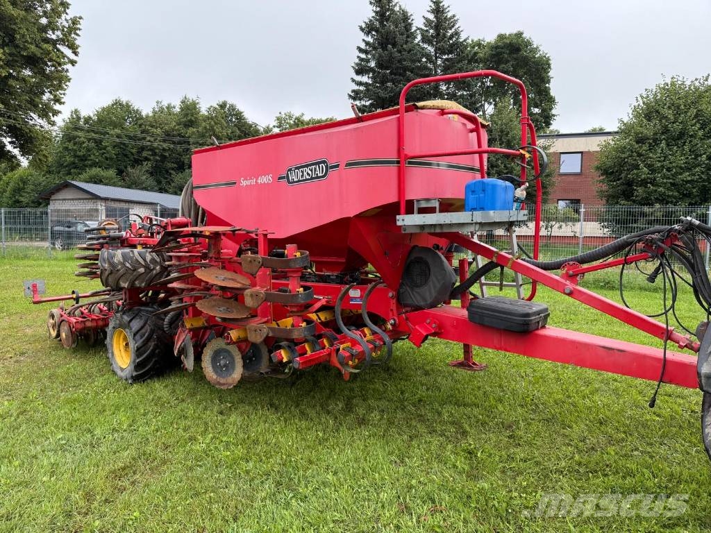 Väderstad Spirit 400S مثاقيب
