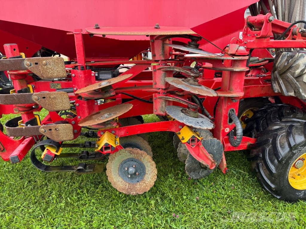 Väderstad Spirit 400S مثاقيب