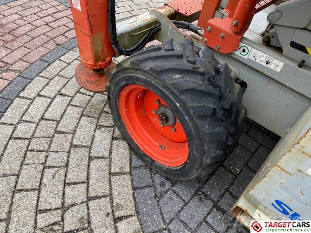 SkyJack SJ6826RT Diesel 4x4 Scissor Work Lift 992cm DEFECT Škarjaste dvižne ploščadi
