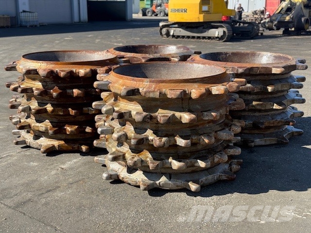 Bomag BC 572 RB Set of studded steel wheels Avfallspresser