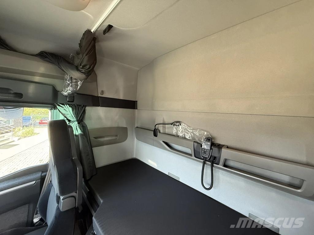 MAN TGX 26.580 TGX 26.580 BL 6x4 Euro6e Retarder Naudoti vilkikai