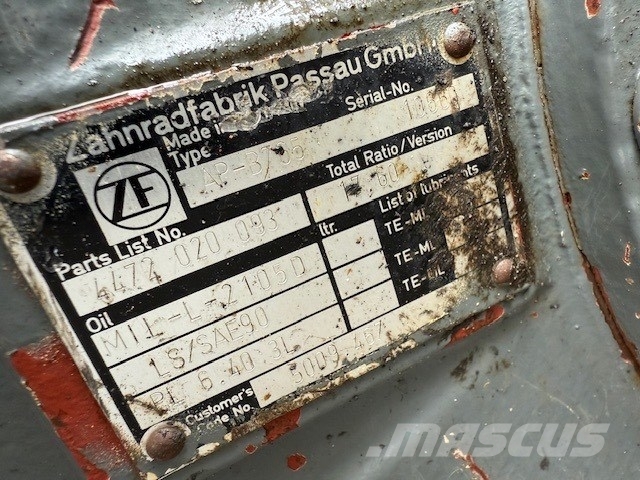 Liebherr A 924 B Litronic USED AXLES COMPLET Aksler
