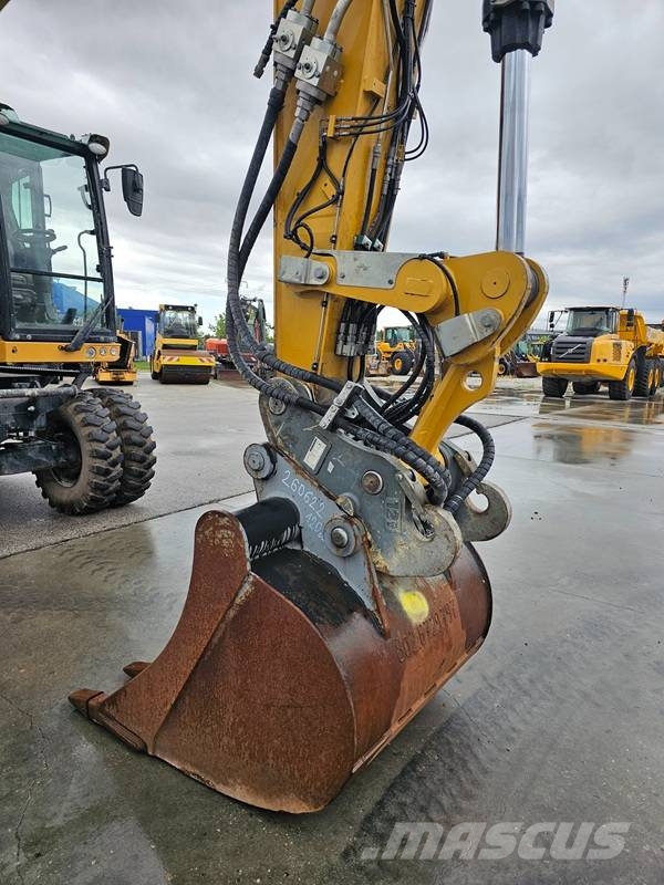 CAT M322F Bageri točkaši