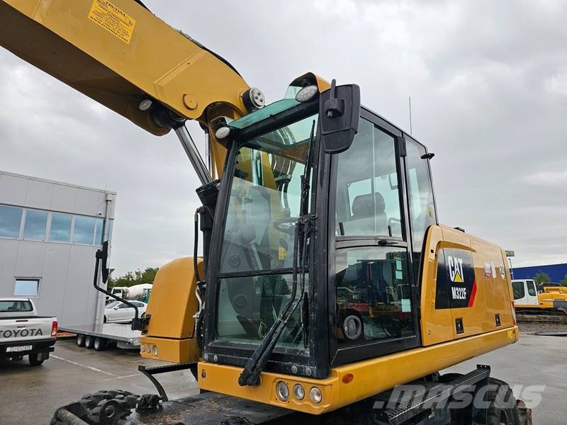 CAT M322F Bageri točkaši
