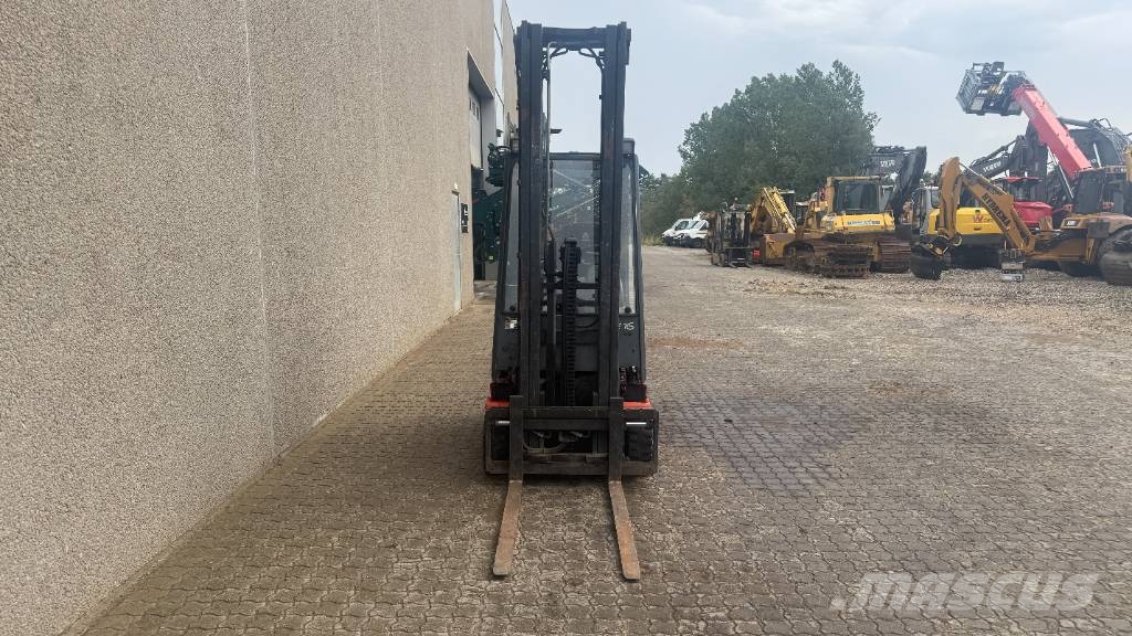 Linde E 16-02 Electric forklifts