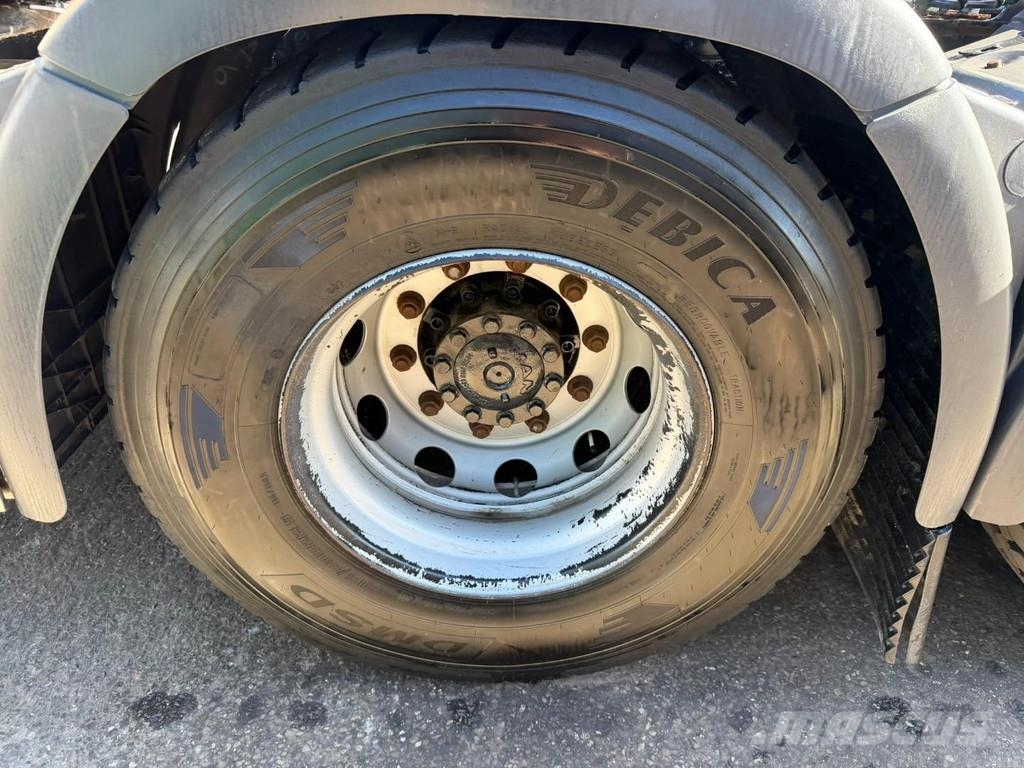 MAN TGS 35.360 8x4 + KRAN EFFER 305 6S + JIB 4S + ABRO Gruas Todo terreno