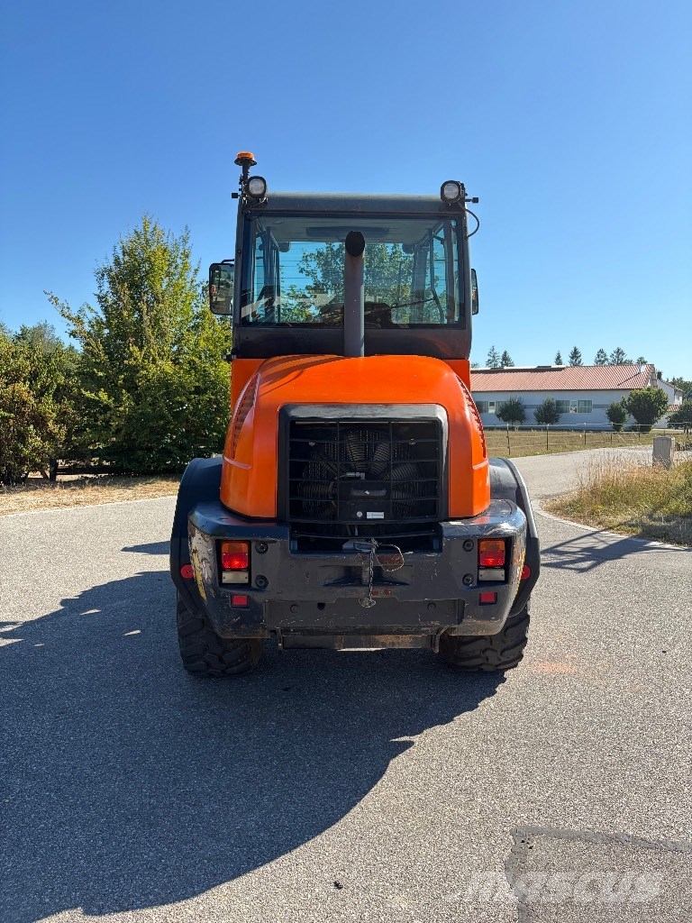 Komatsu WA 80-6 لوادر بعجل
