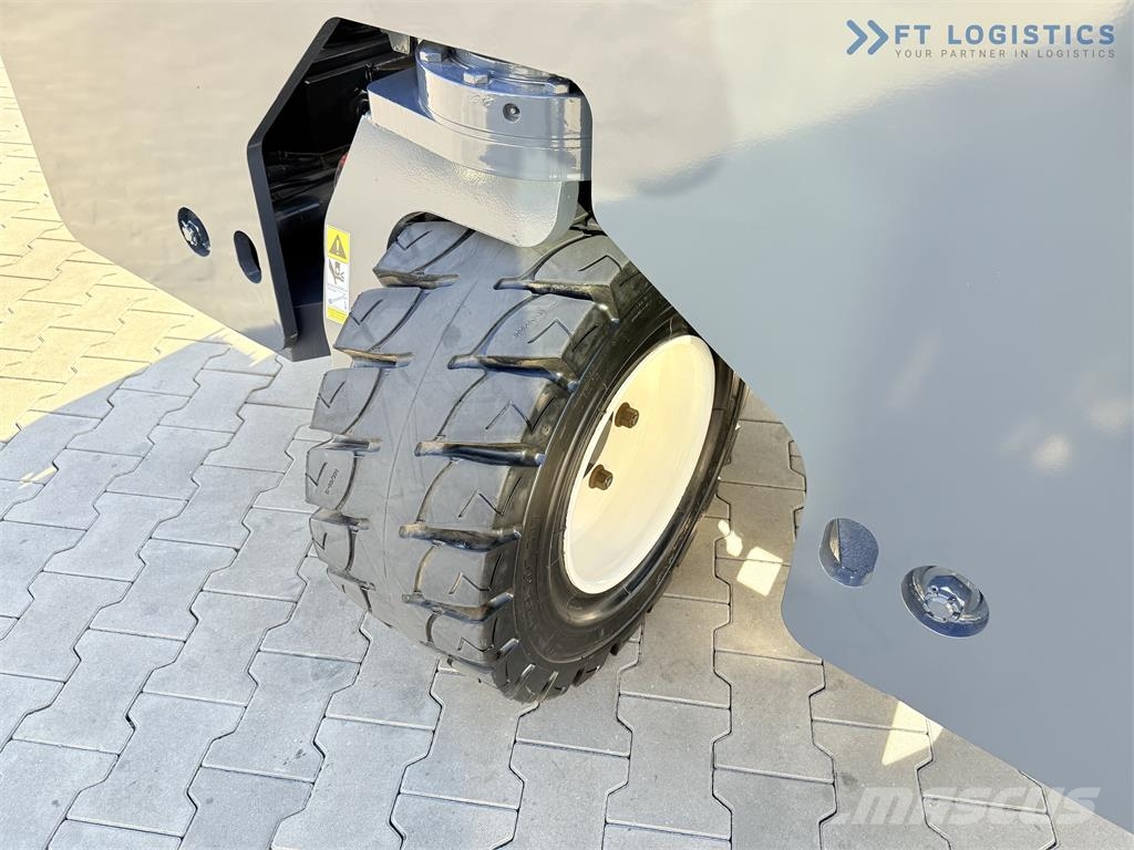 Combilift FOUR-WAY MULTIDIRECTIONAL FORKLIFT C5000 / GAS / T Four-way truck