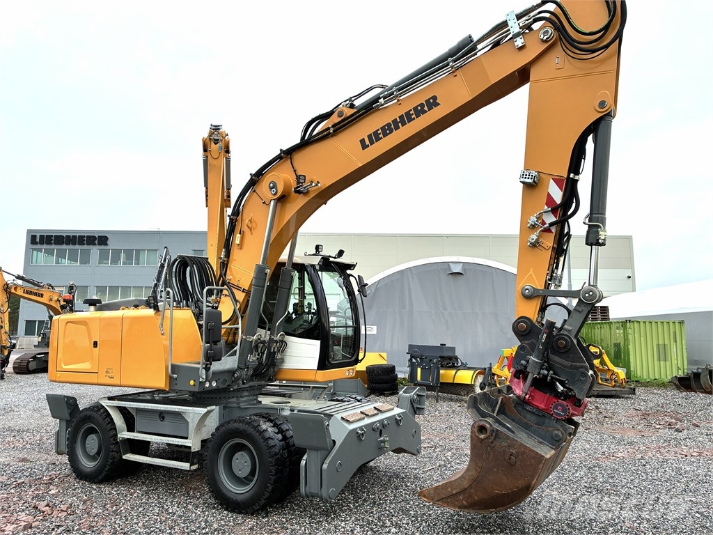 Liebherr A 924 Litronic Mobilbagger