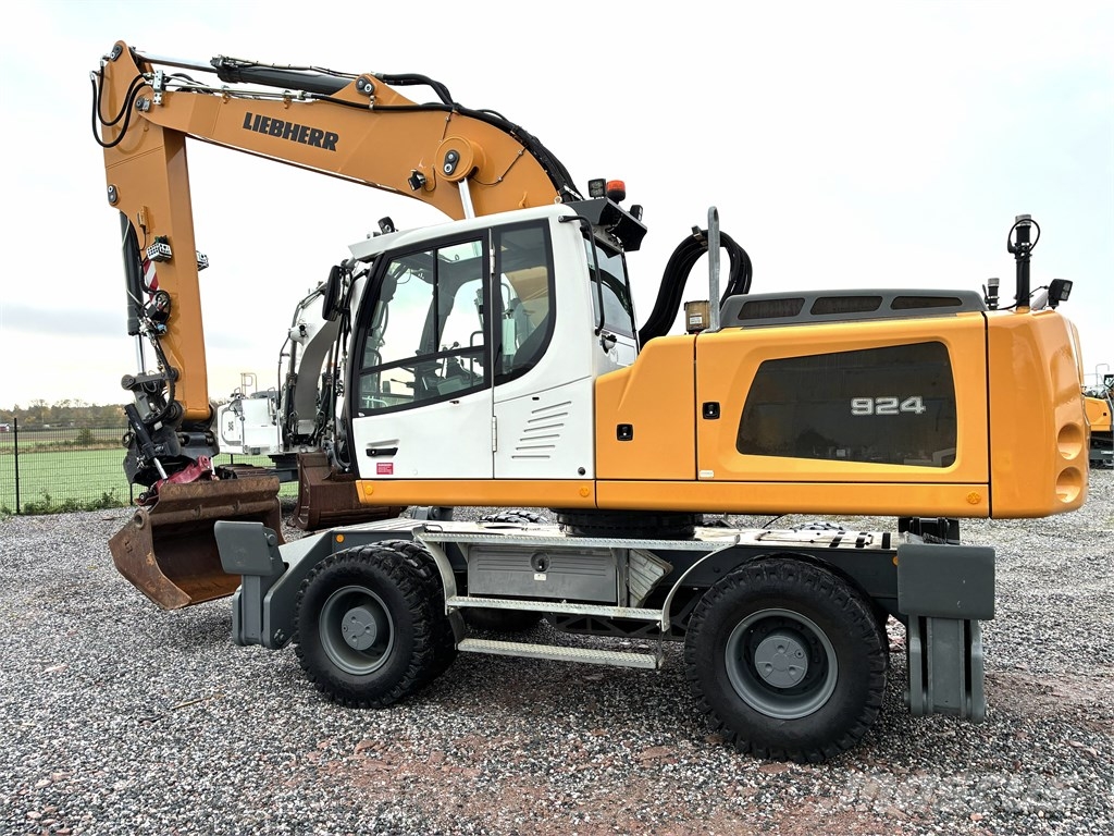 Liebherr A 924 Litronic Mobilbagger