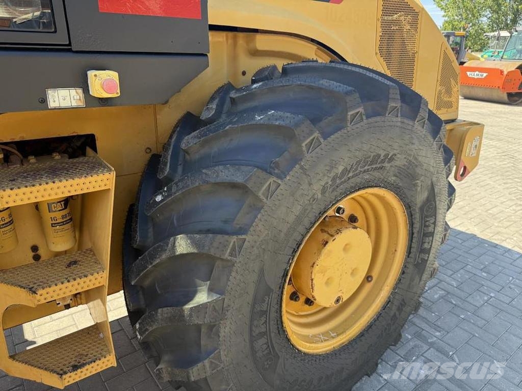 CAT CP 74 Οδοστρωτήρες μονού κυλίνδρου