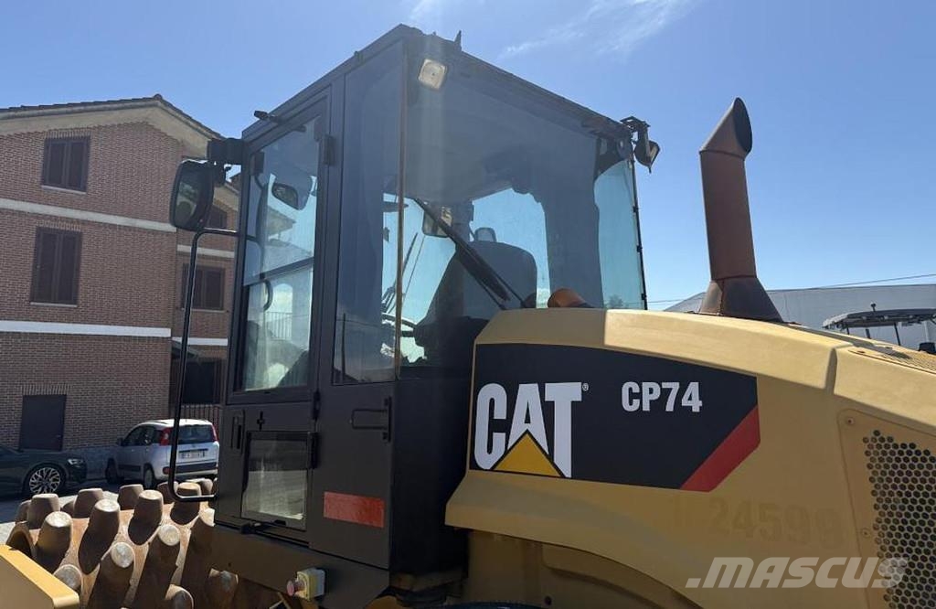 CAT CP 74 Οδοστρωτήρες μονού κυλίνδρου