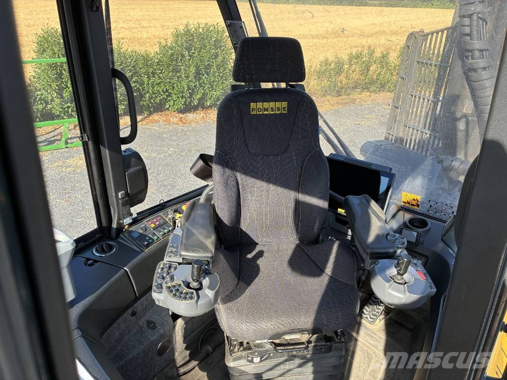 Ponsse Buffalo 8W Forwarders