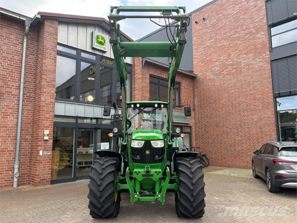 John Deere 6115M Landbouw - overige