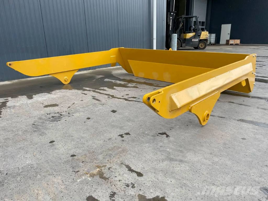 Volvo A25G Puertas traseras