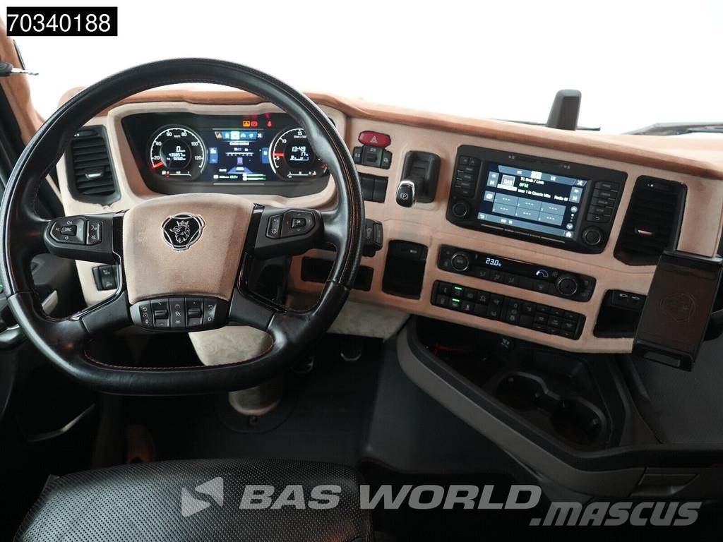 Scania S590 S 4X2 V8 NL-Truck APK Retarder Full-Air 2x Ta Тягачі