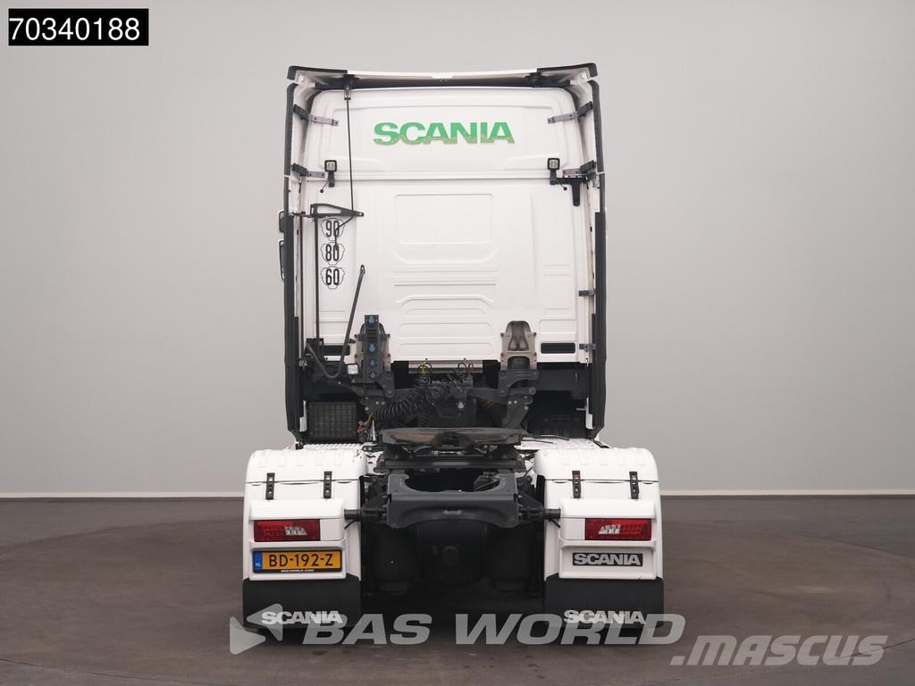 Scania S590 S 4X2 V8 NL-Truck APK Retarder Full-Air 2x Ta Тягачі