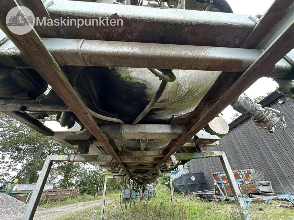 Mjölbysläpet SFL3-7.5-30 Tanks