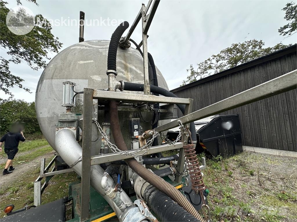 Mjölbysläpet SFL3-7.5-30 Tanks
