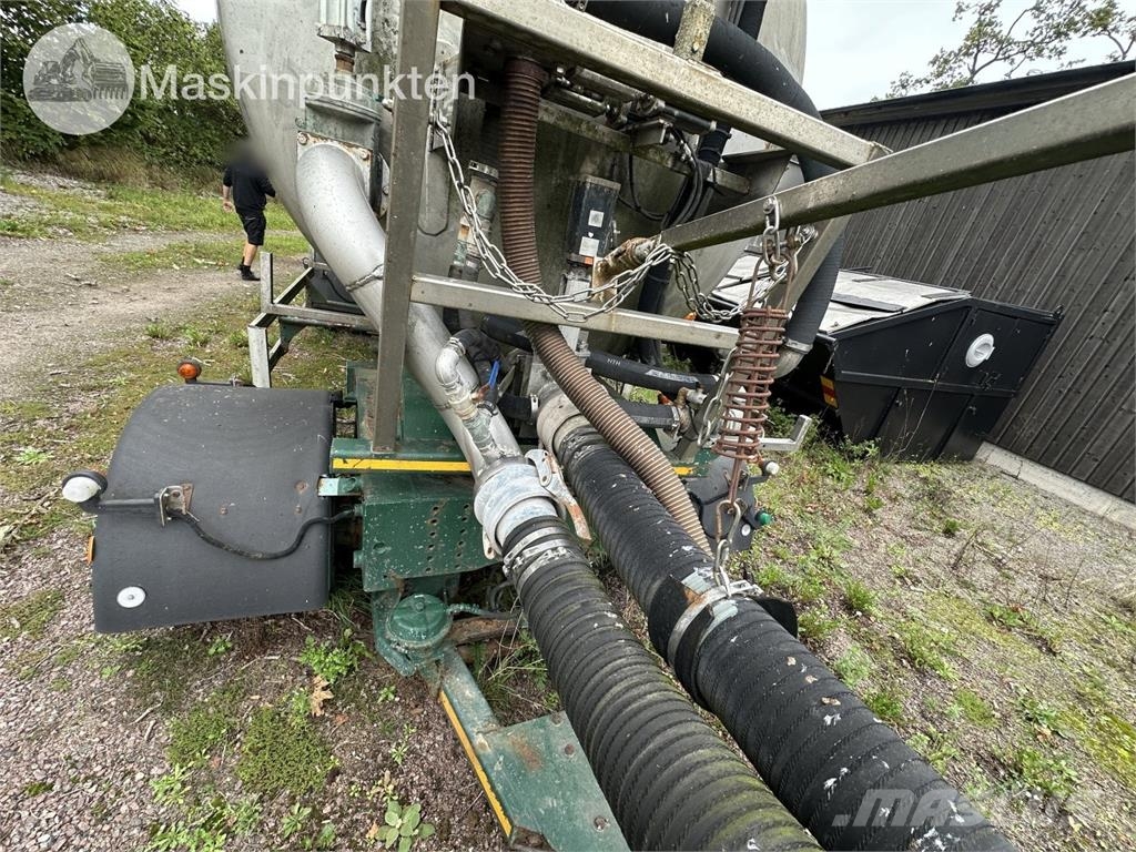 Mjölbysläpet SFL3-7.5-30 Tanks