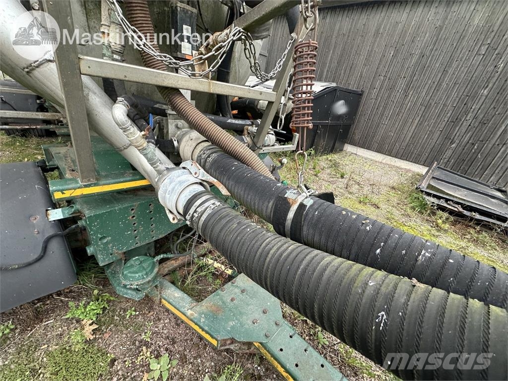 Mjölbysläpet SFL3-7.5-30 Tanks
