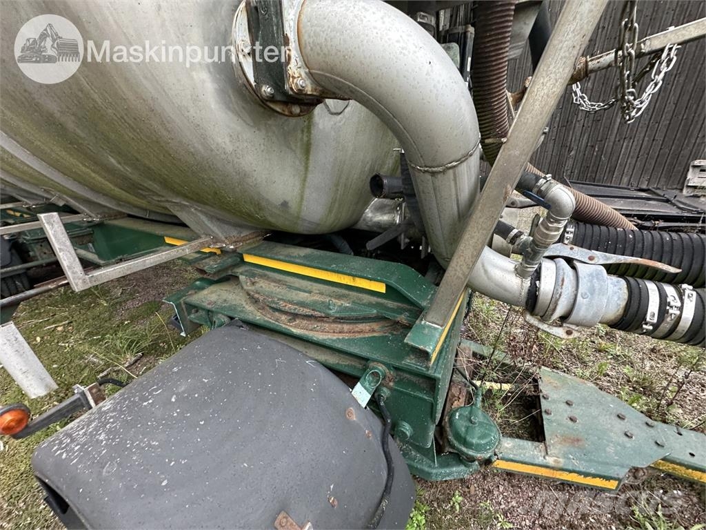 Mjölbysläpet SFL3-7.5-30 Tanks