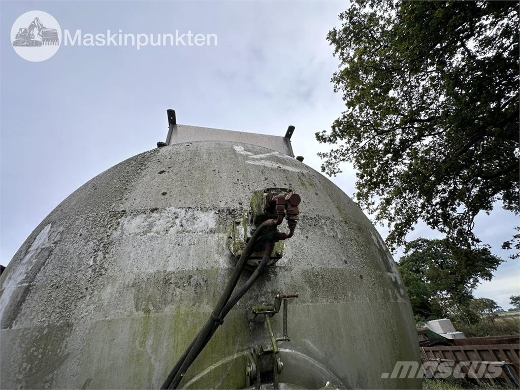 Mjölbysläpet SFL3-7.5-30 Tanks