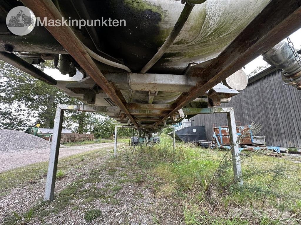 Mjölbysläpet SFL3-7.5-30 Tanks