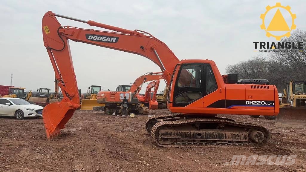 Doosan DH 220 Bagri goseničarji