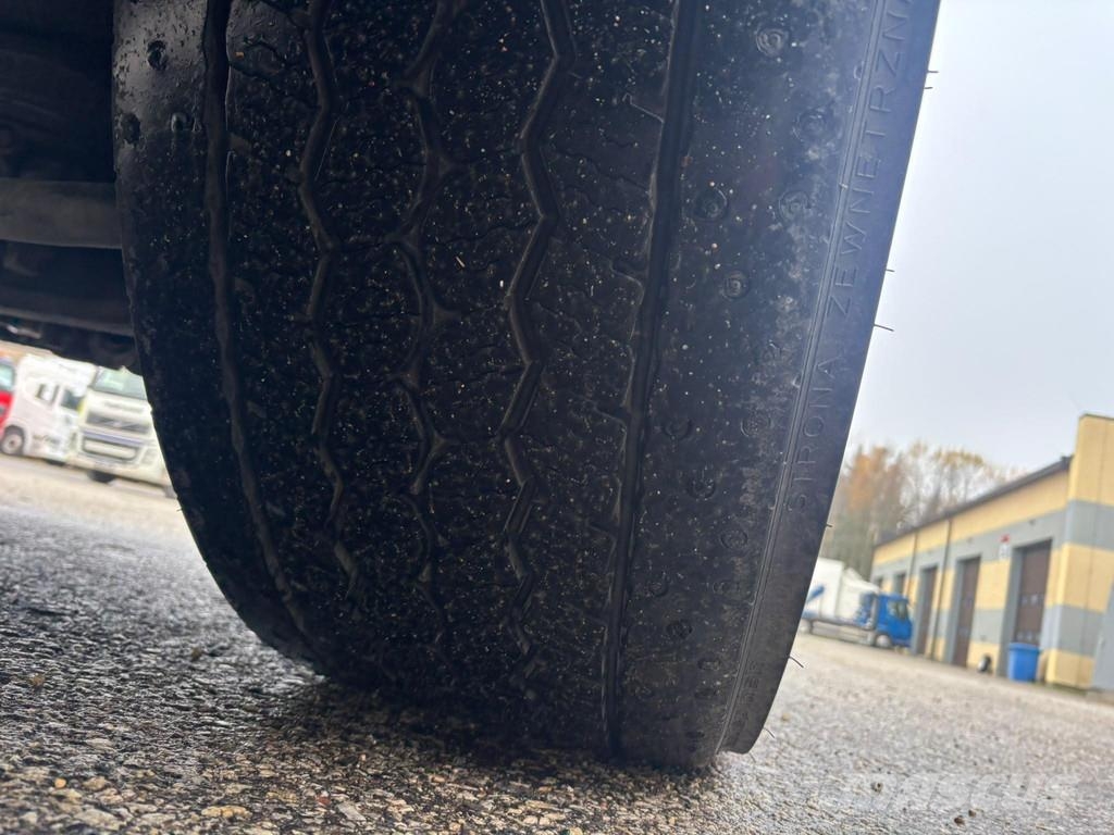 Volvo FH540 6x2 EURO6 + RETARDER + 14000L TANK Вантажівки-цистерни