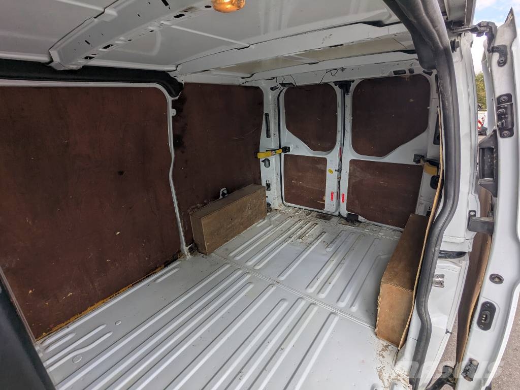 Ford Transit Kaubikud