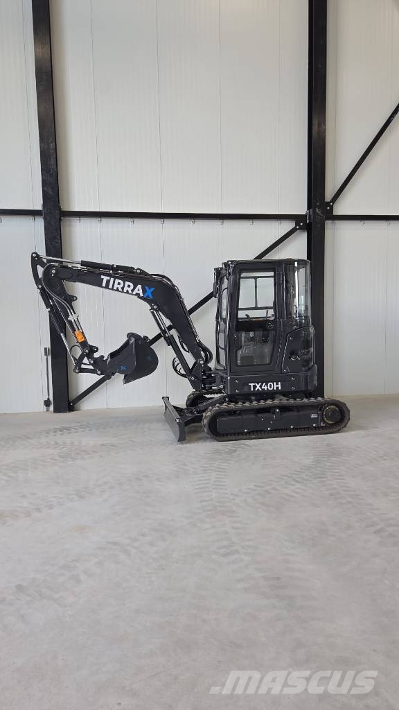 Tirrax TX40H Kiti krovimo ir kasimo mechanizmai ir jų priedai