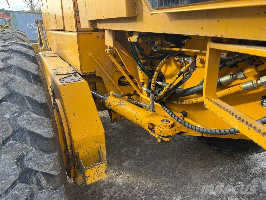 John Deere 772 B Niveladoras