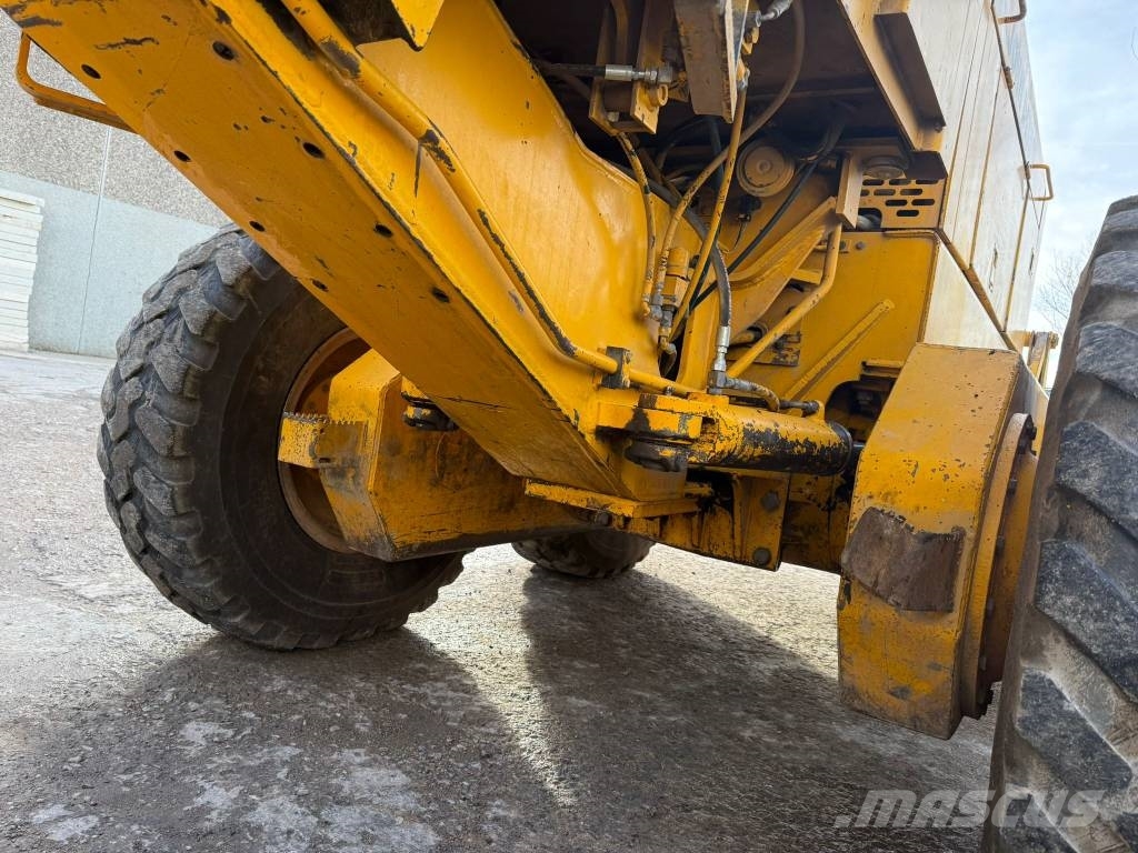 John Deere 772 B Niveladoras