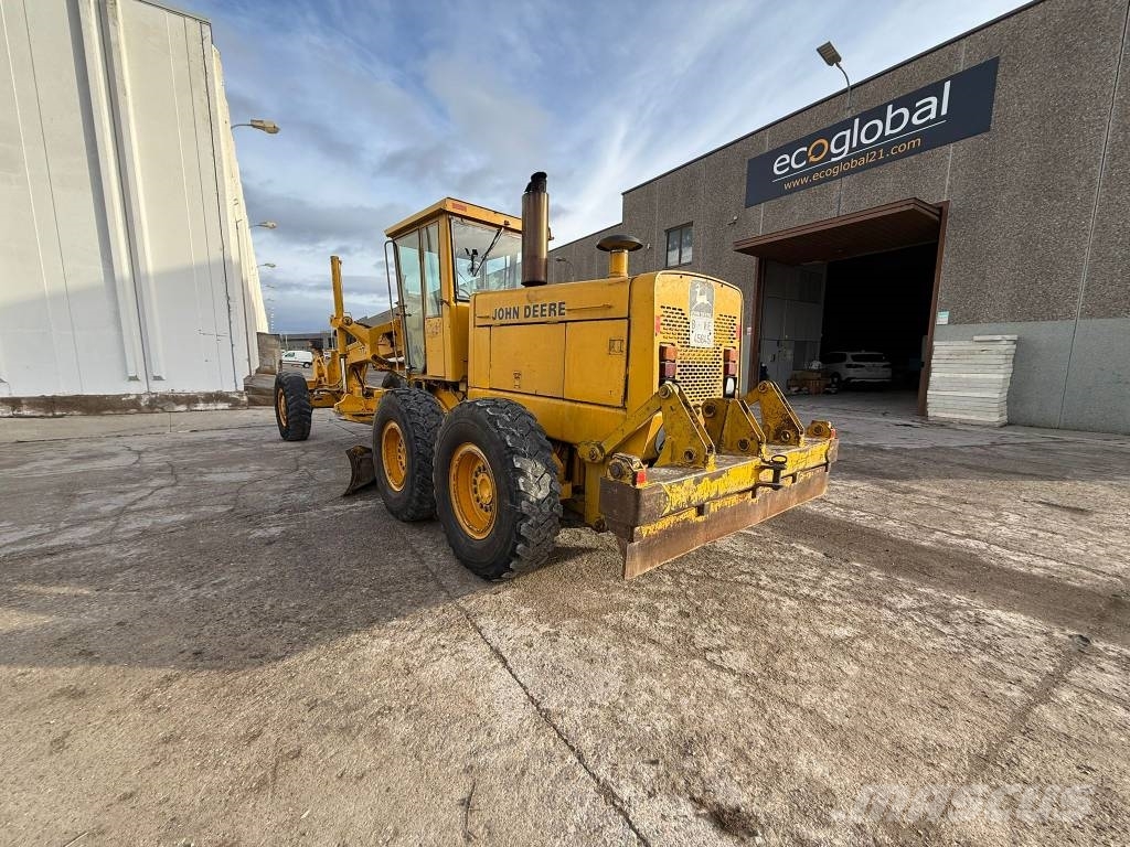 John Deere 772 B Niveladoras