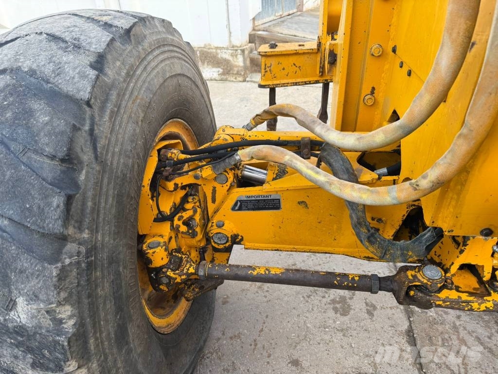 John Deere 772 B Niveladoras