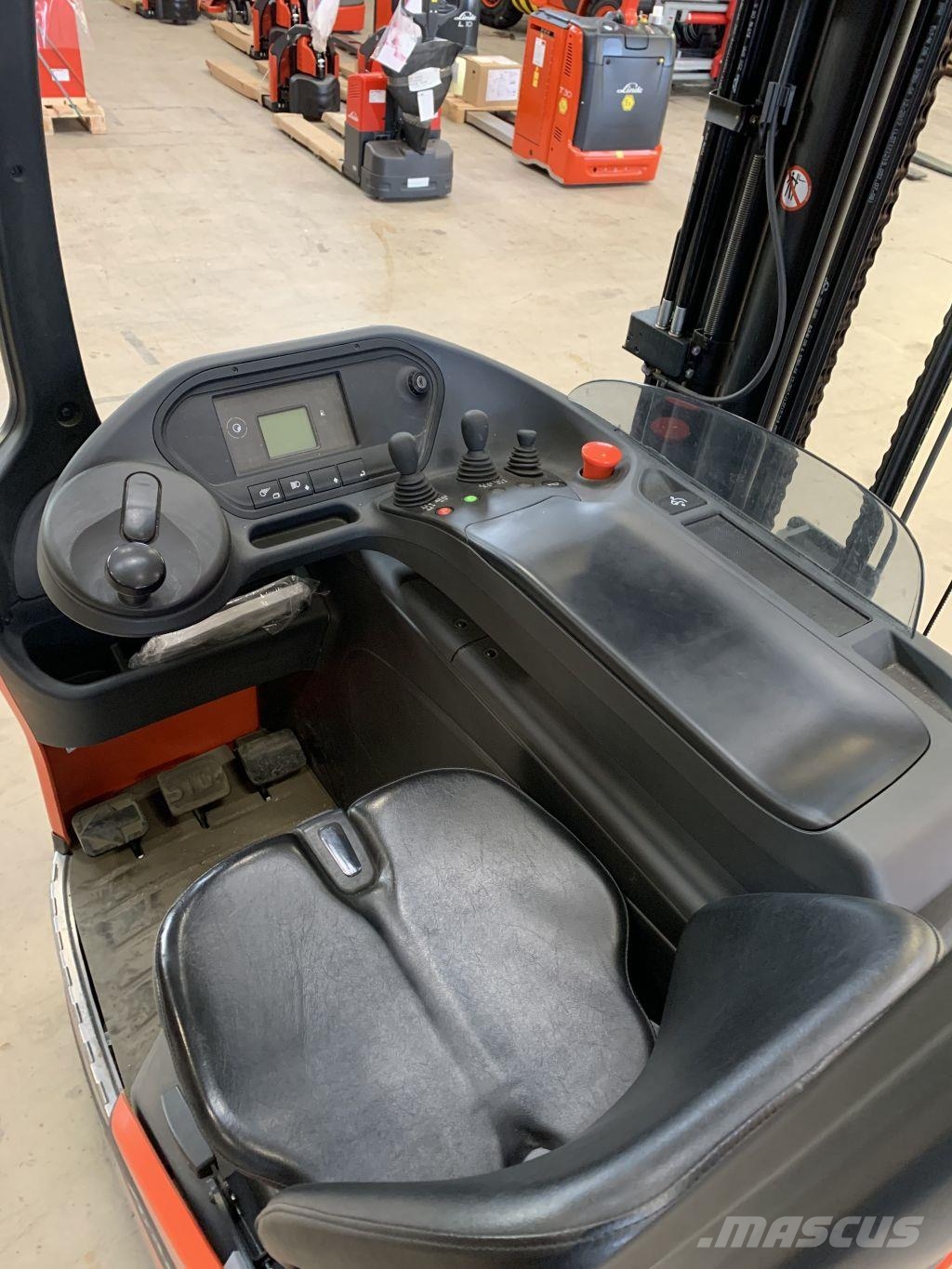 Linde R14 Lükandmastiga tõstukid