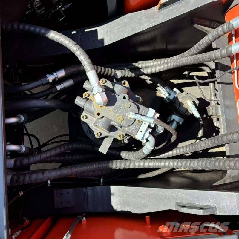 Doosan DX340LC-9C Гусеничні екскаватори