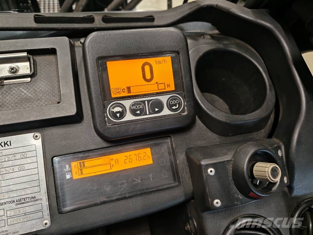 Toyota 02-8 FGF 25 Περονοφόρα ανυψωτικά κλαρκ με φυσικό αέριο LPG