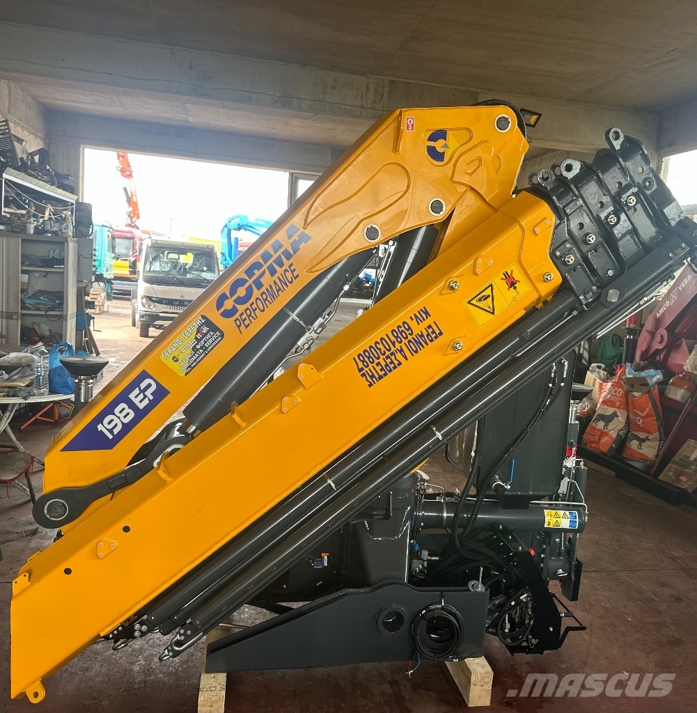 Copma 198 E5 + Radio Scanreco Товарещи кранове