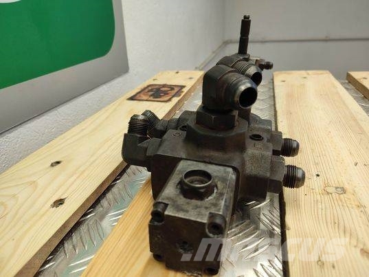 Massey Ferguson 9407 (3COL120541) valve Hydraulika