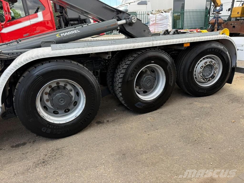 Mercedes-Benz AROCS 3643 8x4 HOOKLIFT + 21m! CRANE FASSI F305 (7 Vinçli kamyonlar
