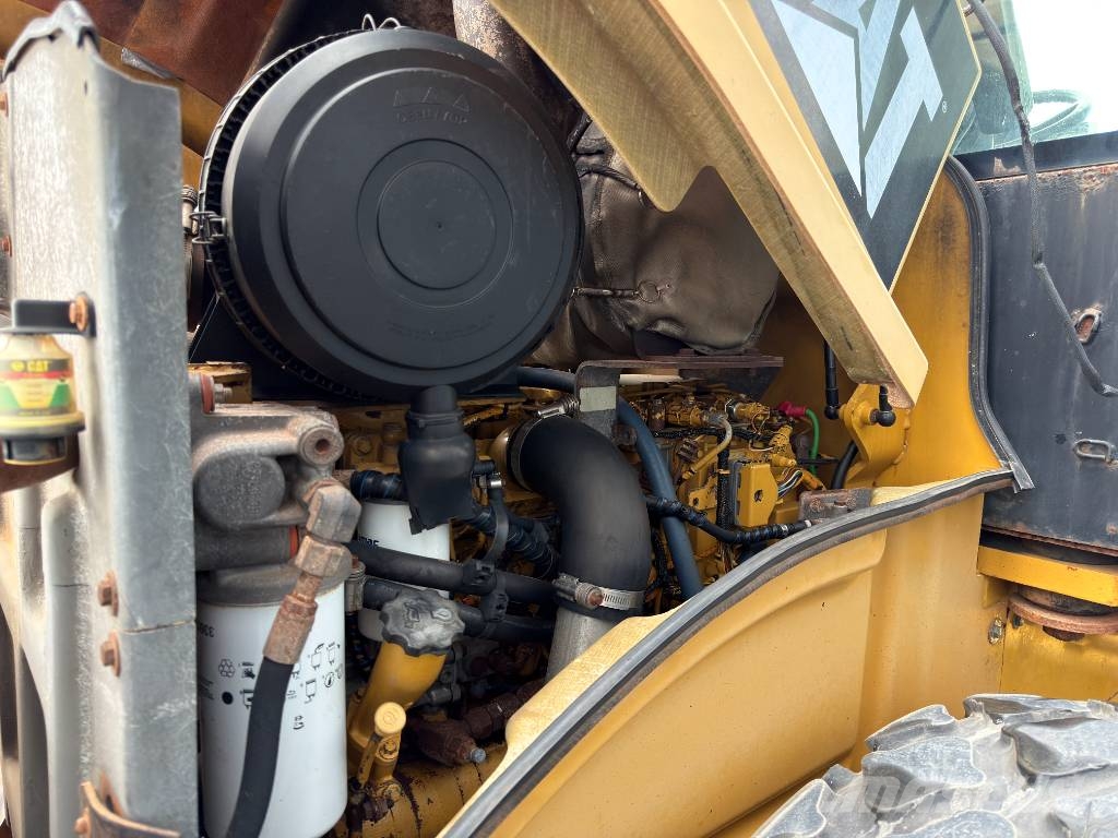CAT CS76 XT Dvojni valjarji