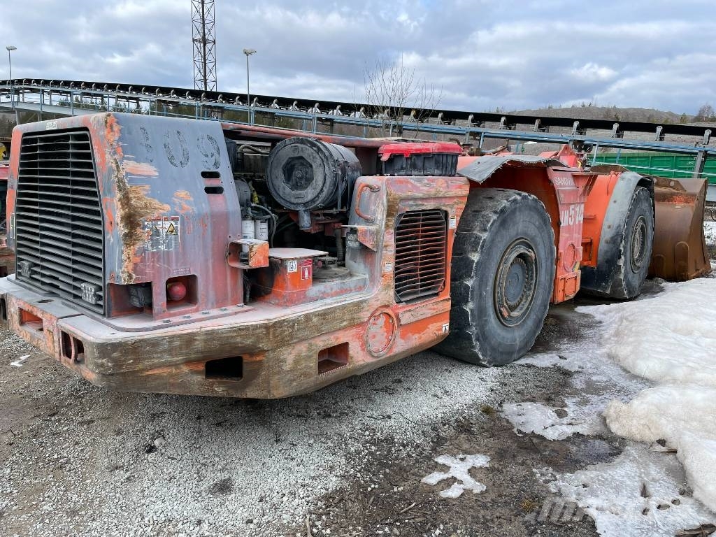 Sandvik LH 514 Podzemni utovarivači