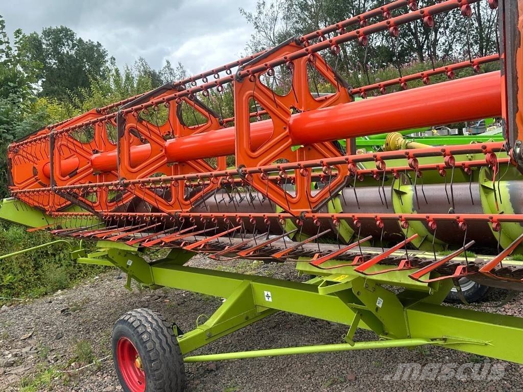 CLAAS LEXION 620 *AUTO CONTOUR* 1520 godzin Комбайни