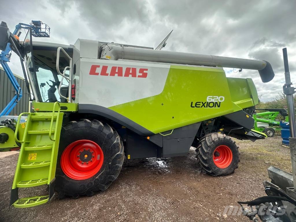 CLAAS LEXION 620 *AUTO CONTOUR* 1520 godzin Комбайни