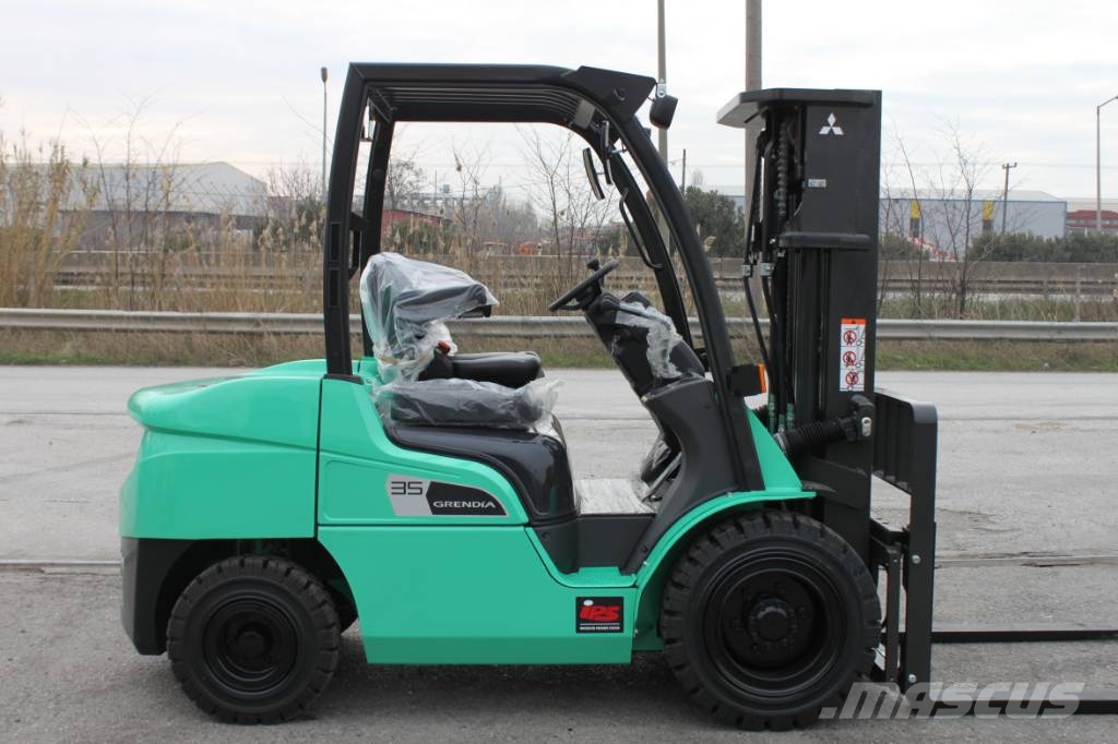 Mitsubishi FD35N3 TFV4300 4V STAGE V [1834] Diesel forklifts