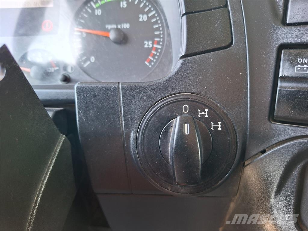Iveco TRAKKER 500 8X4 Caminhões basculantes