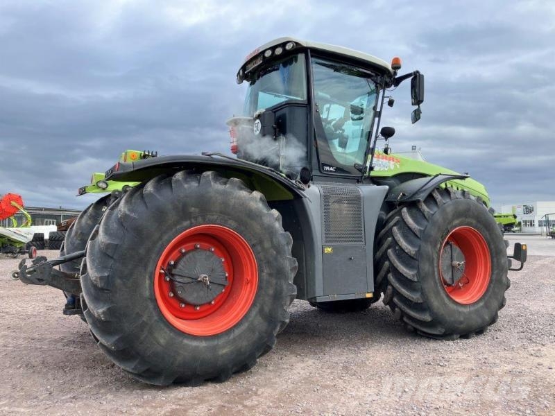 CLAAS XERION 4000 TRAC 트랙터