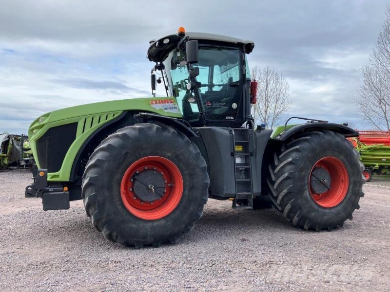 CLAAS XERION 4000 TRAC 트랙터